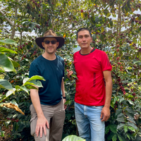 Ozone Green Buyer Roland Glew and Einer Saldivar together at Einer's farm El Cedro in Cajamarca, Peru